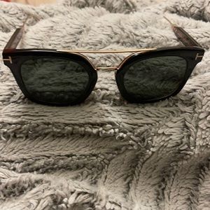Tom Ford TF 541 sunglasses (px lens unknown)